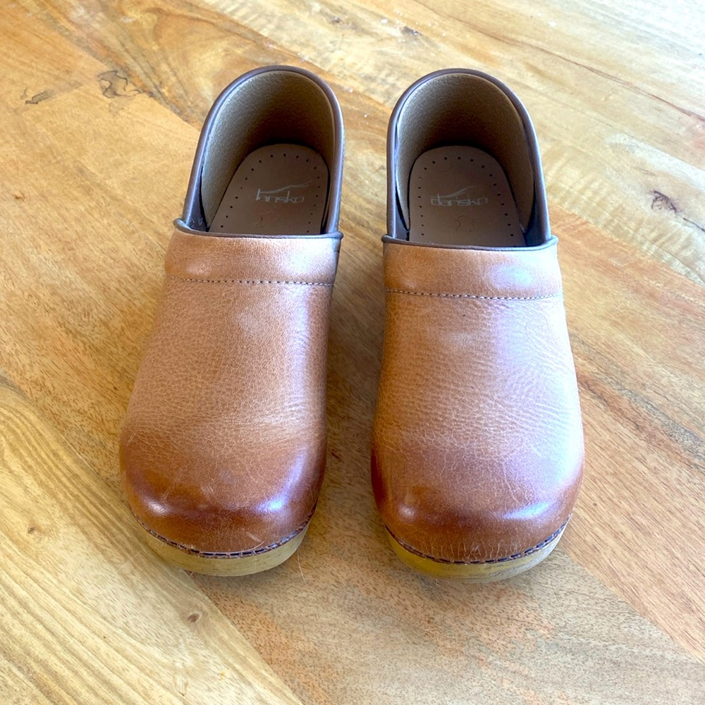 Tan Dansko Clogs 41